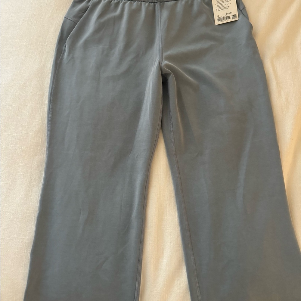 Lululemon pants